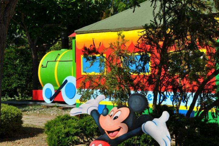 ホテル Alessidamo Club メタポント エクステリア 写真